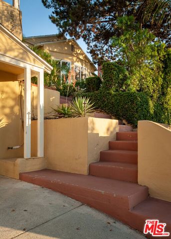 5226 College View Avenue, Los Angeles, CA 90041