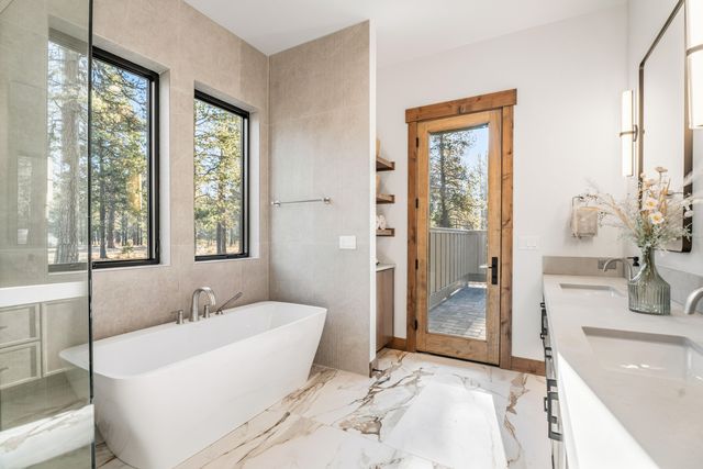 17875 Preservation Loop 422, Bend, OR 97707