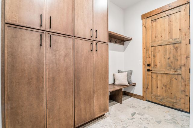 17875 Preservation Loop 422, Bend, OR 97707