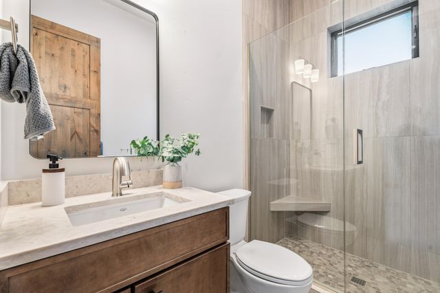 17875 Preservation Loop 422, Bend, OR 97707