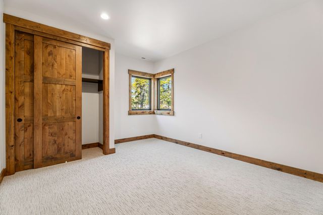 17875 Preservation Loop 422, Bend, OR 97707