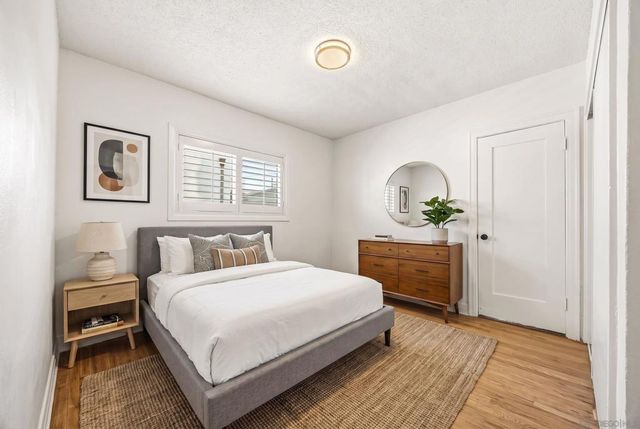 1011 W Cypress Ave, Redlands, CA 92373