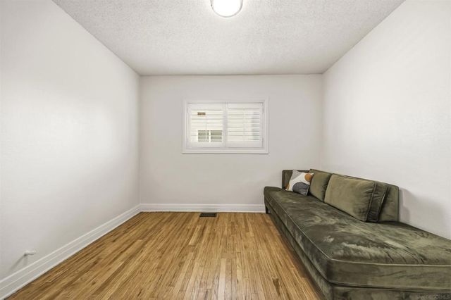 1011 W Cypress Ave, Redlands, CA 92373
