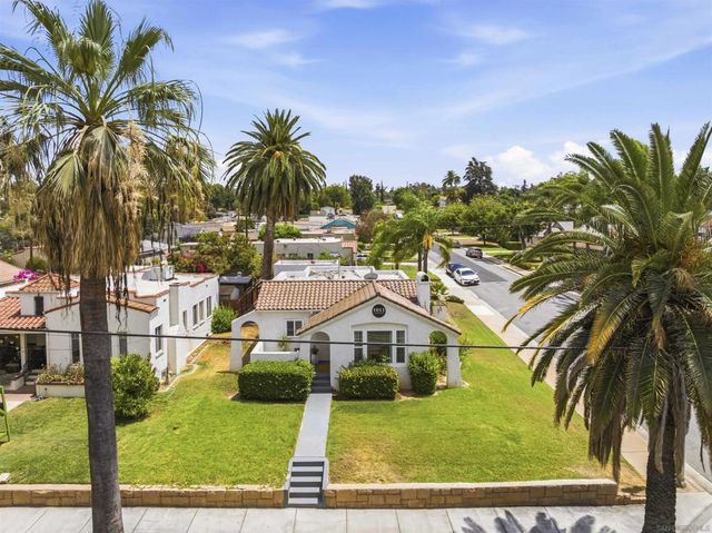 1011 W Cypress Ave, Redlands, CA 92373