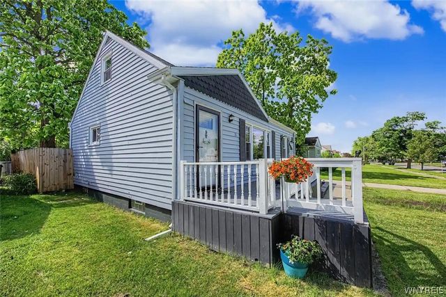 21 Alliger Drive, Tonawanda, NY 14150