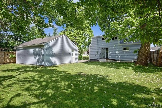 21 Alliger Drive, Tonawanda, NY 14150
