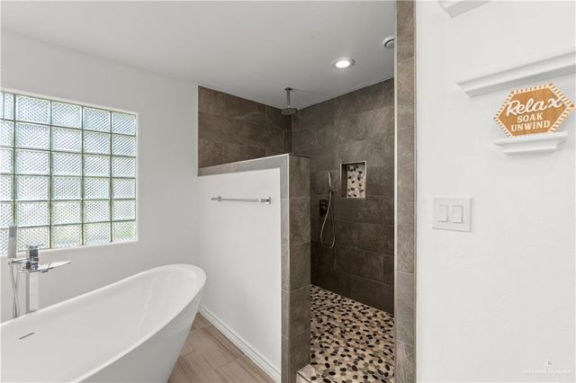 1000 Palm Valley Drive East Drive, Harlingen, TX 78552