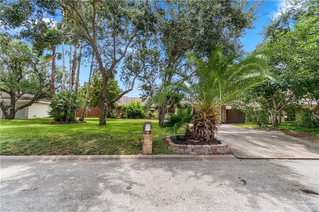 1000 Palm Valley Drive East Drive, Harlingen, TX 78552