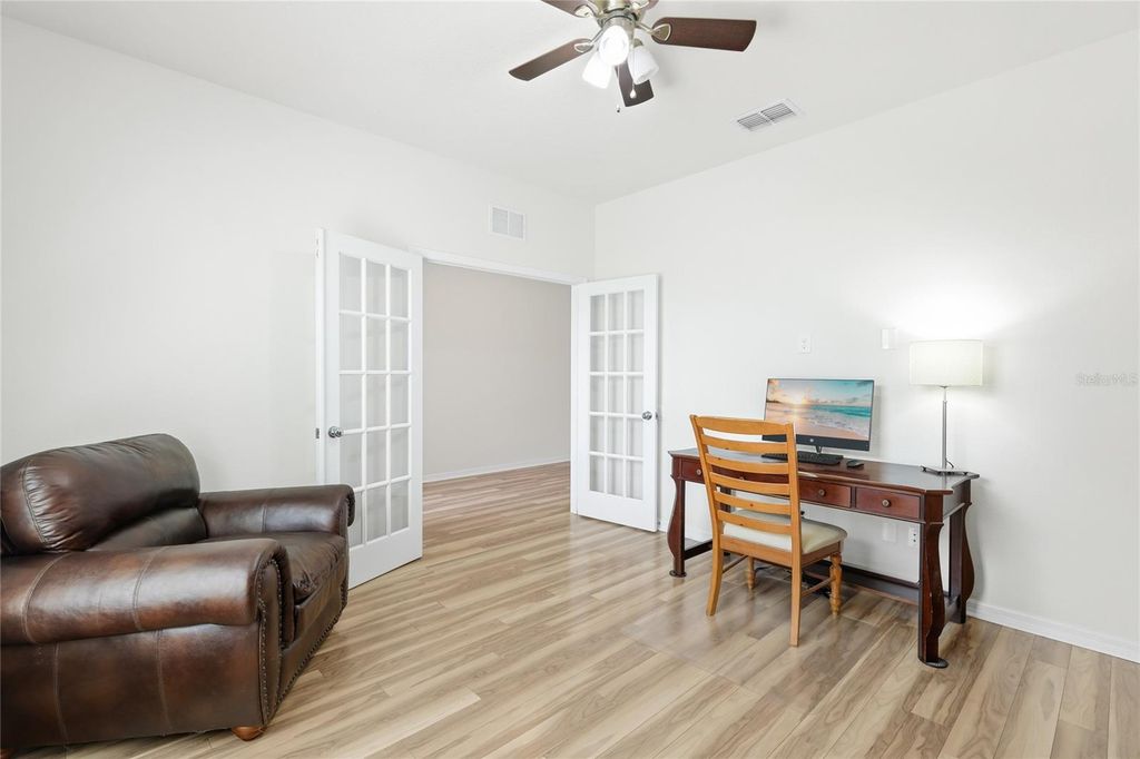 Image 16 of property listing at 5539 105TH TERRACE E, Parrish, FL 34219
