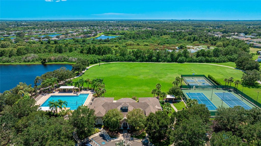 Image 40 of property listing at 5539 105TH TERRACE E, Parrish, FL 34219