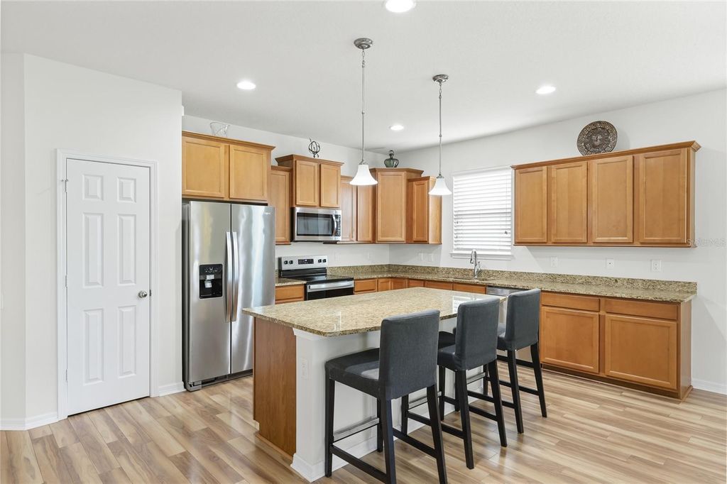 Image 7 of property listing at 5539 105TH TERRACE E, Parrish, FL 34219
