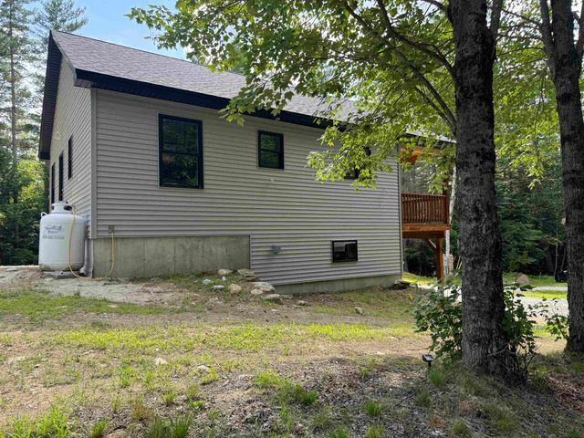 89 Hemlock Lane, Danbury, NH 03230