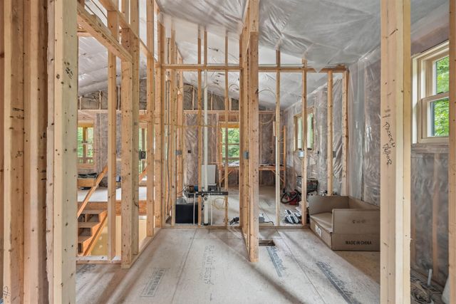 89 Hemlock Lane, Danbury, NH 03230