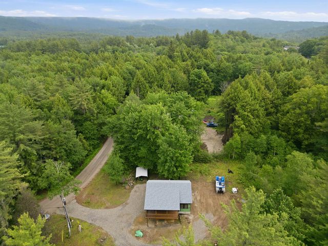 89 Hemlock Lane, Danbury, NH 03230