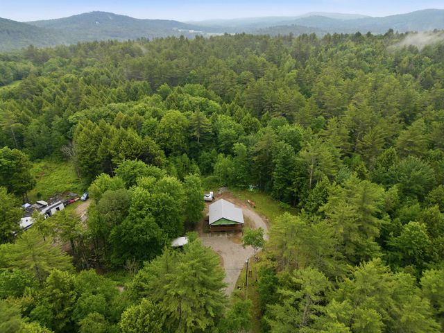 89 Hemlock Lane, Danbury, NH 03230
