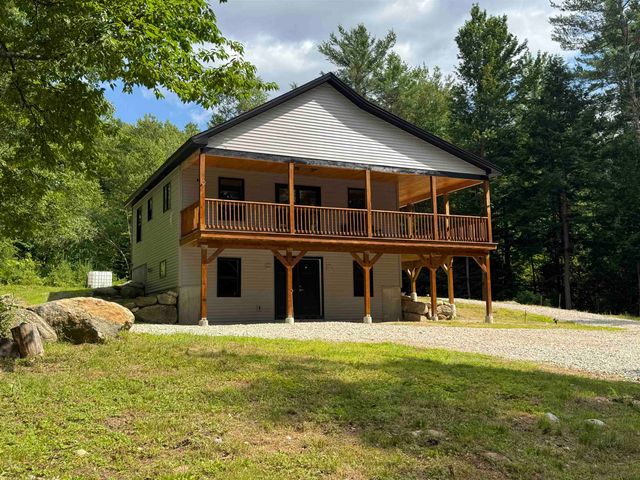 89 Hemlock Lane, Danbury, NH 03230