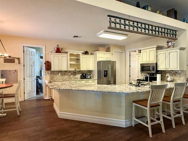 18122 Burr Oak Lane, Jupiter, FL 33478