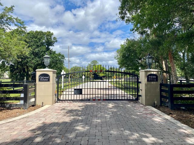18122 Burr Oak Lane, Jupiter, FL 33478