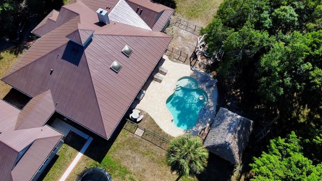 18122 Burr Oak Lane, Jupiter, FL 33478
