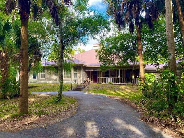 18122 Burr Oak Lane, Jupiter, FL 33478