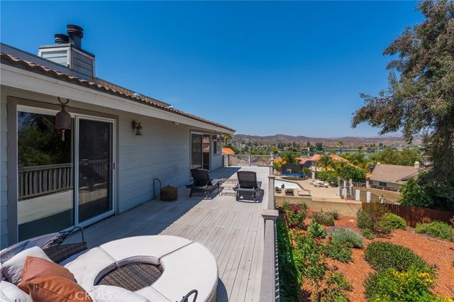 22436 Pin Tail, Canyon Lake, CA 92587