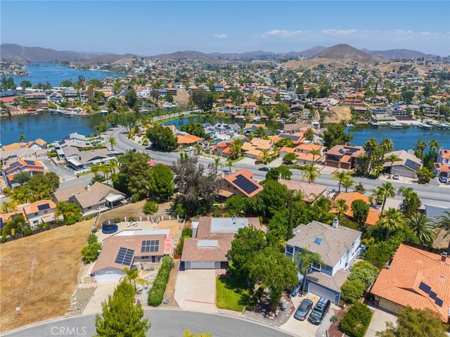 22436 Pin Tail, Canyon Lake, CA 92587