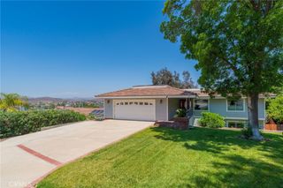 22436 Pin Tail, Canyon Lake, CA 92587
