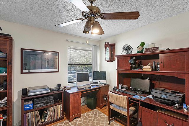 28 Catalonia Ct, St Augustine, FL 32086