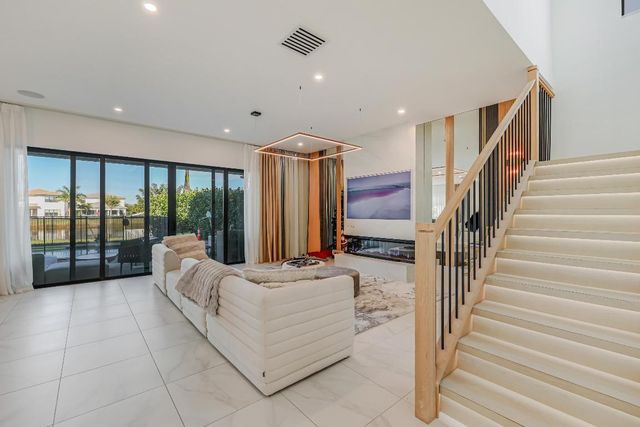 8593 Swinley Forest Way, Boca Raton, FL 33434