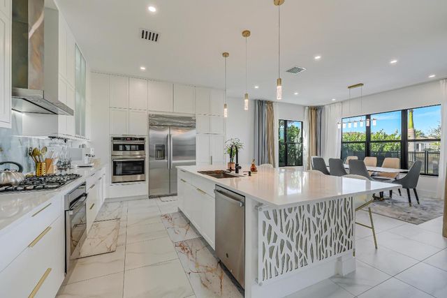 8593 Swinley Forest Way, Boca Raton, FL 33434