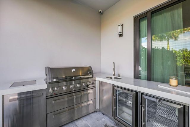 8593 Swinley Forest Way, Boca Raton, FL 33434