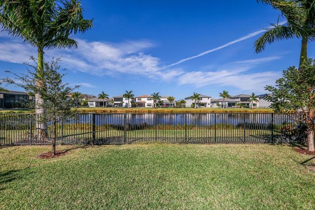 8593 Swinley Forest Way, Boca Raton, FL 33434