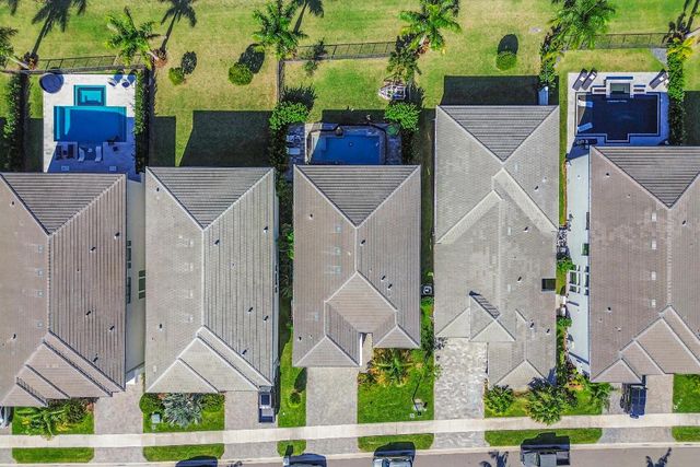 8593 Swinley Forest Way, Boca Raton, FL 33434