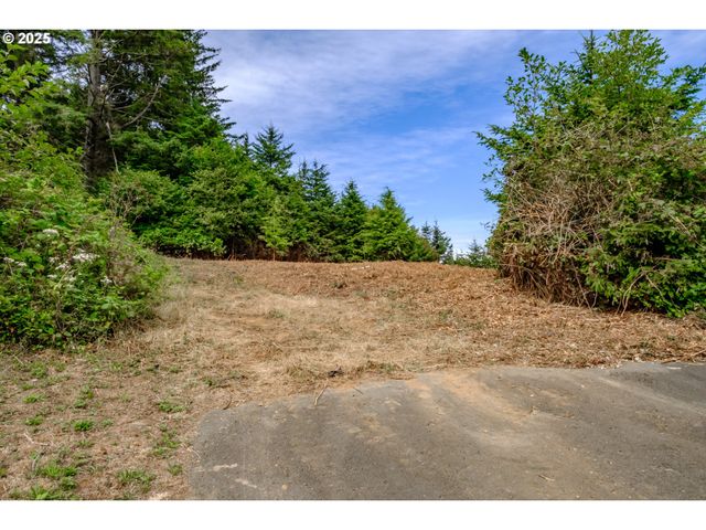 103 Boiler Bay, Depoe Bay, OR 97341