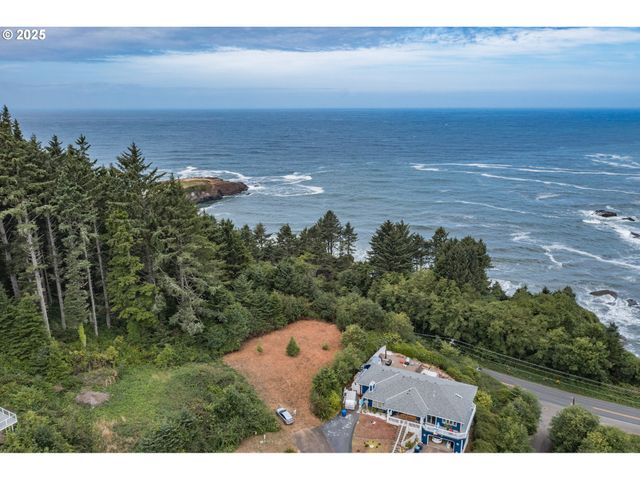 103 Boiler Bay, Depoe Bay, OR 97341