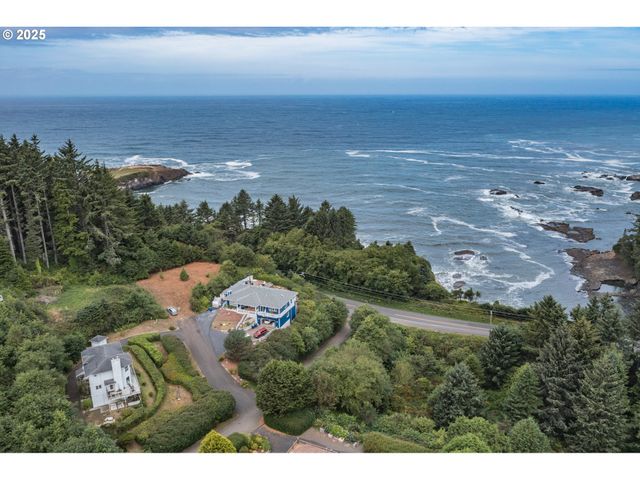 103 Boiler Bay, Depoe Bay, OR 97341