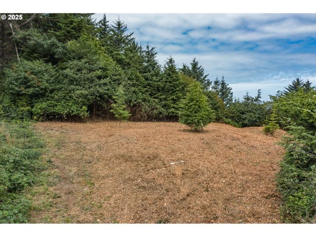 103 Boiler Bay, Depoe Bay, OR 97341