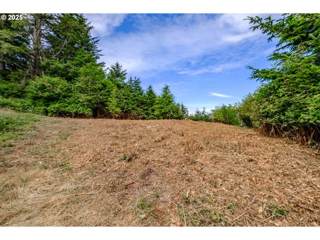 103 Boiler Bay, Depoe Bay, OR 97341