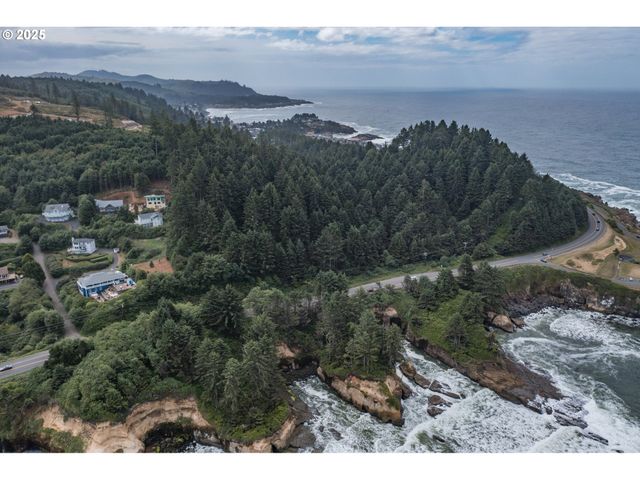 103 Boiler Bay, Depoe Bay, OR 97341