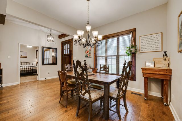 2602 Cherry Crossing, Benton, AR 72015
