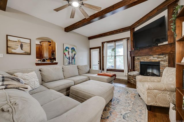 2602 Cherry Crossing, Benton, AR 72015