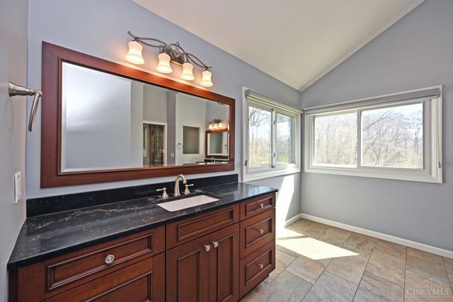 6649 Miami Trails Drive, Miami Twp, OH 45140