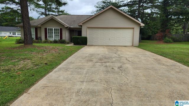 13844 ROANOKE DRIVE, Cottondale, AL 35453