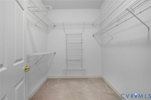 4307 Village Woods Ln, Chester, VA 23831