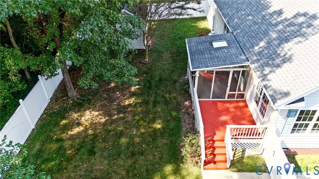 4307 Village Woods Ln, Chester, VA 23831