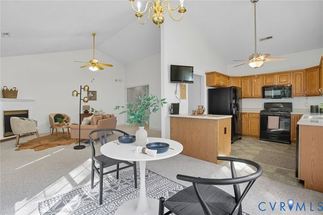 4307 Village Woods Ln, Chester, VA 23831