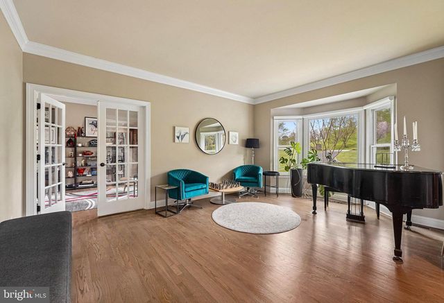 8 KEITHWOOD CT, Titusville, NJ 08560