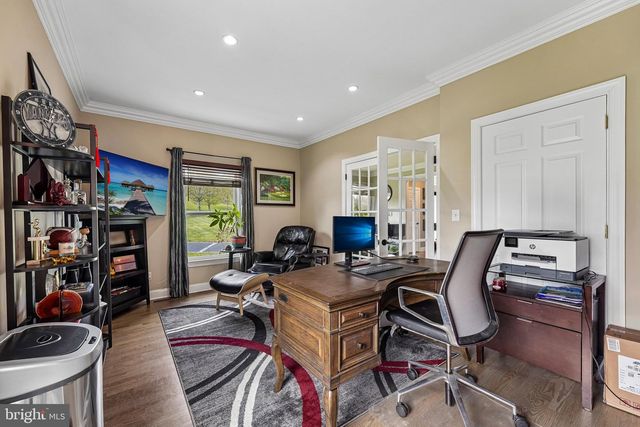8 KEITHWOOD CT, Titusville, NJ 08560