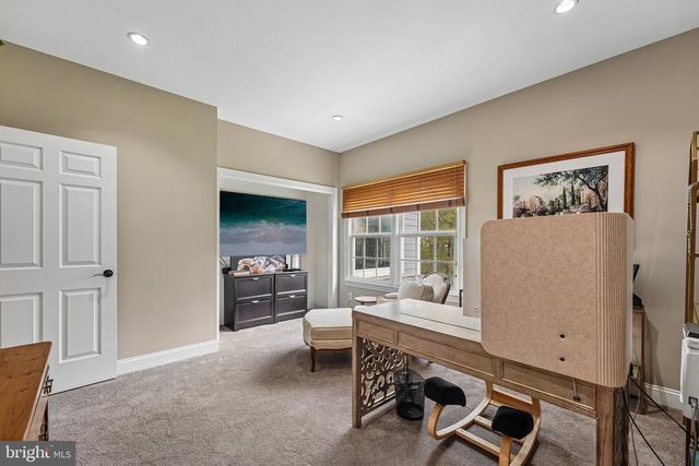 8 KEITHWOOD CT, Titusville, NJ 08560