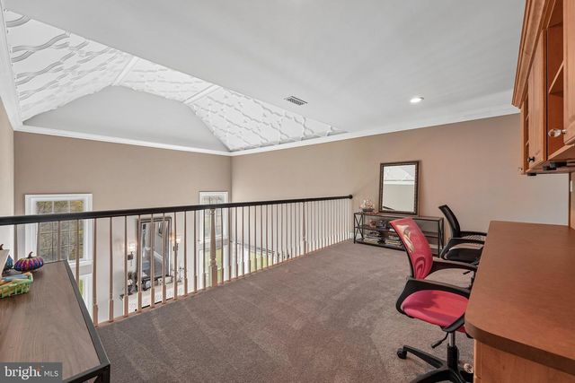 8 KEITHWOOD CT, Titusville, NJ 08560